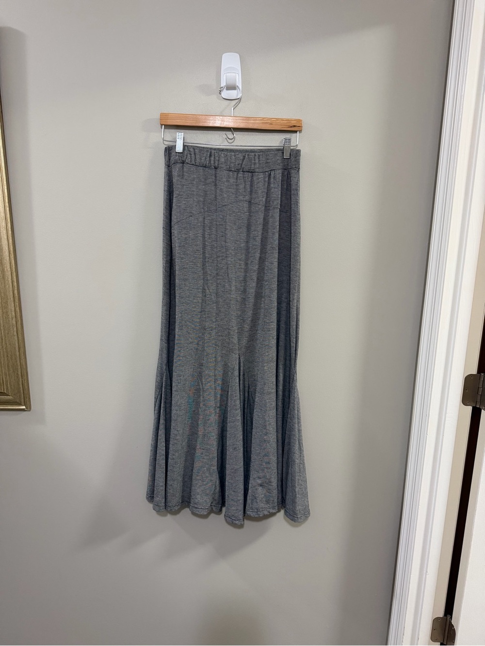 Altar'd State Heather Gray Knit Mermaid Maxi Skirt - Size Medium